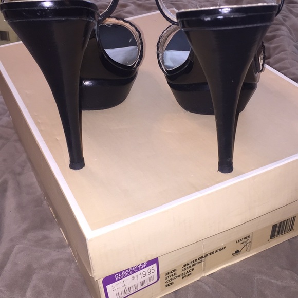 Michael Kors heels - Picture 3 of 4